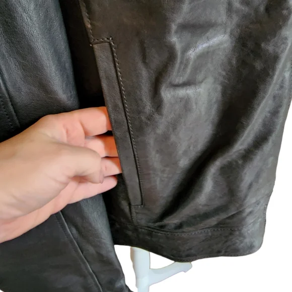 EUC Barney's COOP Lambskin Leather Mock Neck Zip Cuff Jacket